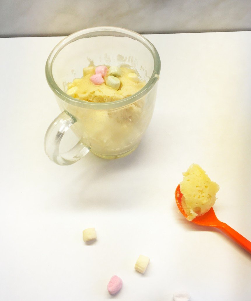 Mug Cakes (Tassenkuchen) mit Marshmallows Tagaustagein