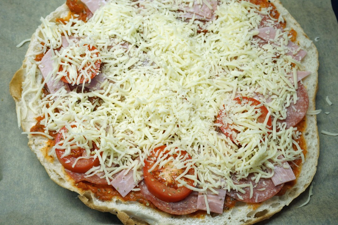 Fladenbrotpizza - schnelles einfaches Gericht * Oktober 2023